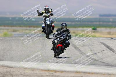 media/May-25-2025-Lets Ride (Sun) [[0ff033e448]]/C Group/1140am (Grapevine)/